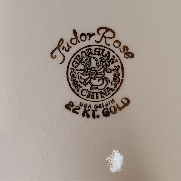 Tudor Rose 6" 4 Antique Dinner Plates - Picture 4 of 4